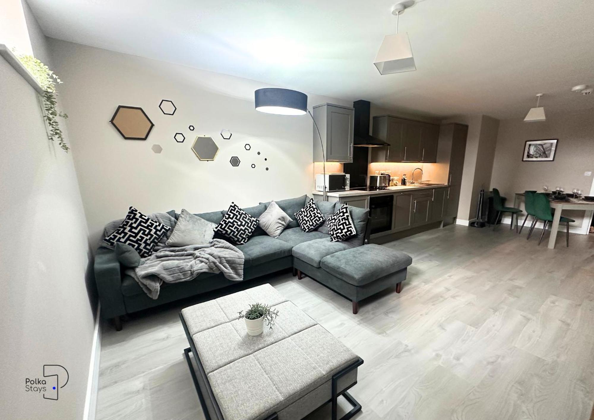 Hanley, Stoke - Modern Spacious Apartments By Polkastays Buitenkant foto